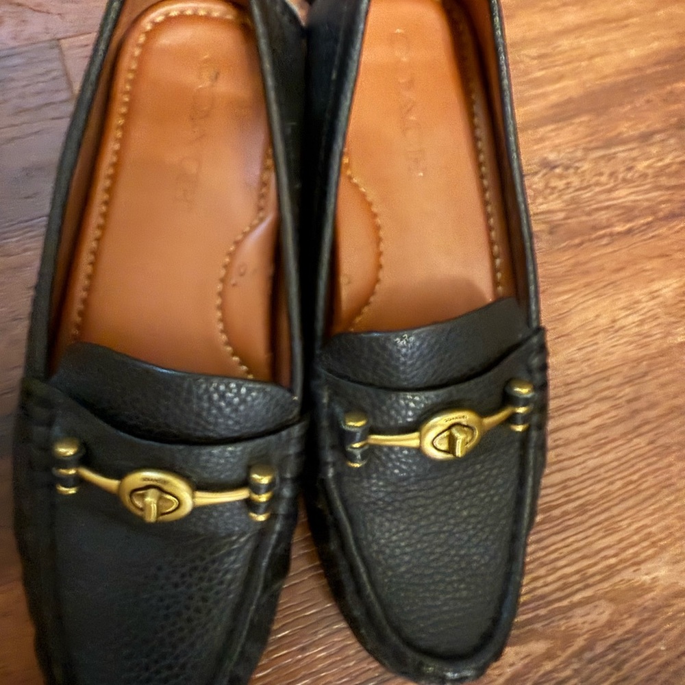 Coach Women’s Crosby Turnlock Black Leather Loafers with Gold Accents - Picture 3 of 7